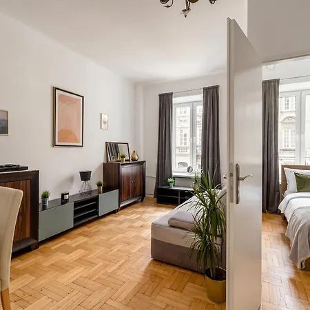 Urban - Great Location - Center - Freta Lejlighed